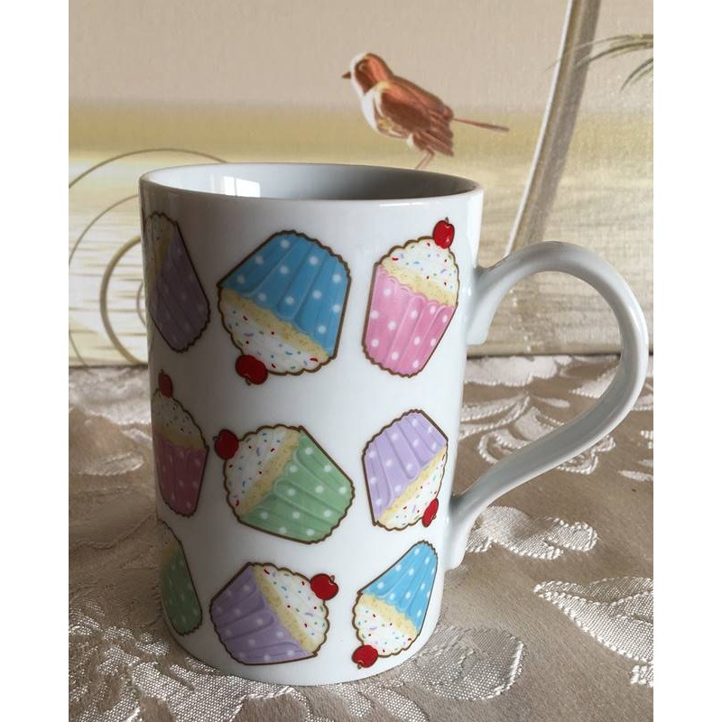 Teebecher mit Cup Cake Motiven